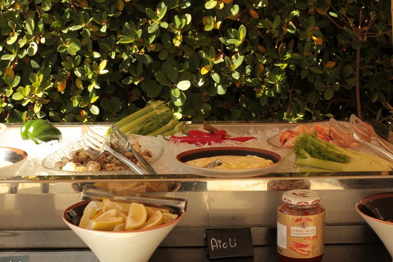 Sunday Buffet at Kempinski Summerland Hotel